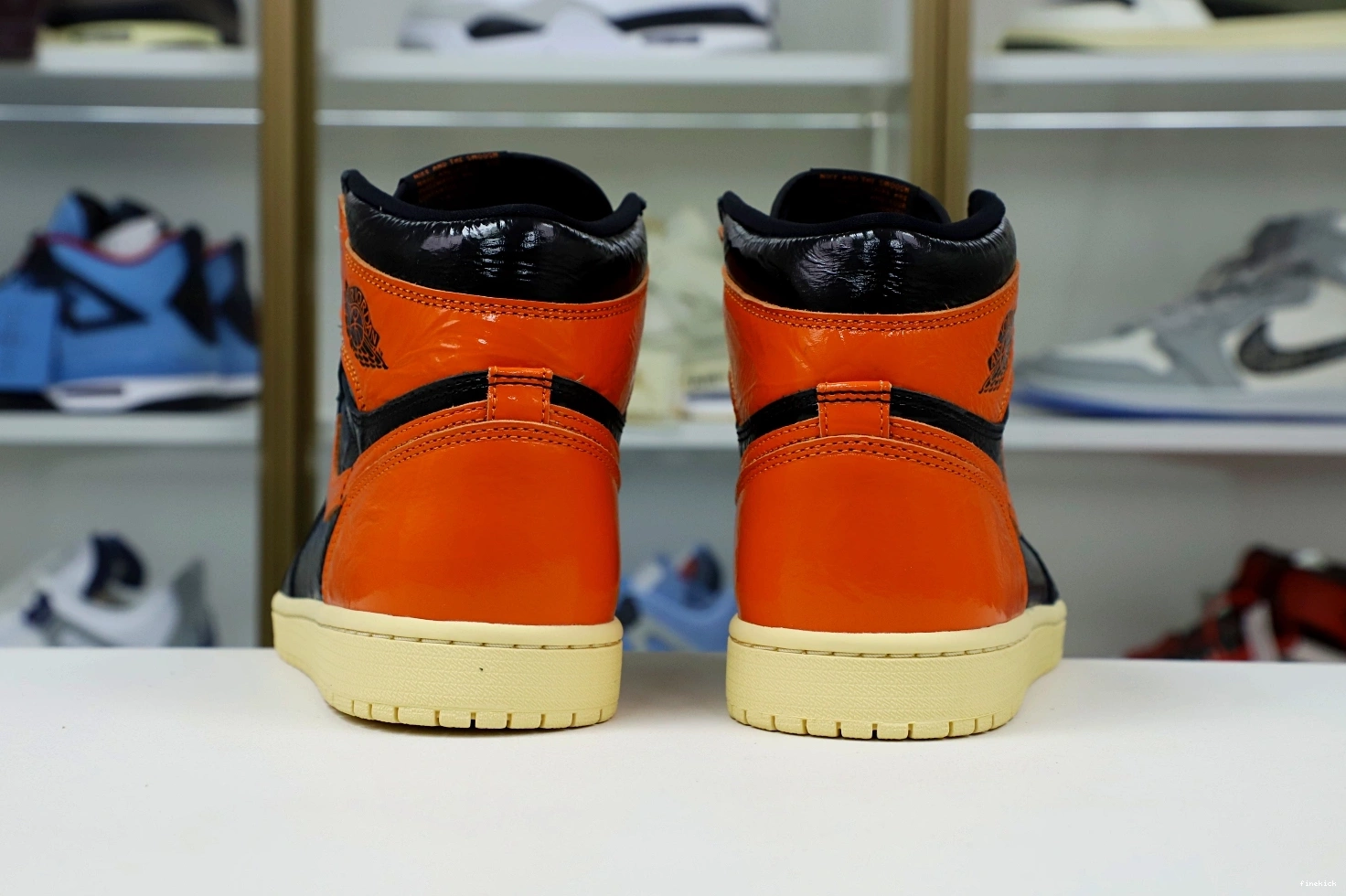 3.0' BACKBOARD AIR JORDAN 'SHATTERED OG HIGH RETRO 1 0825